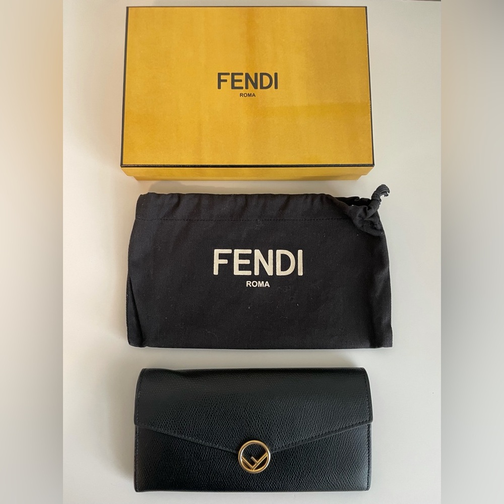 Fendi FF Black Continental Leather Wallet